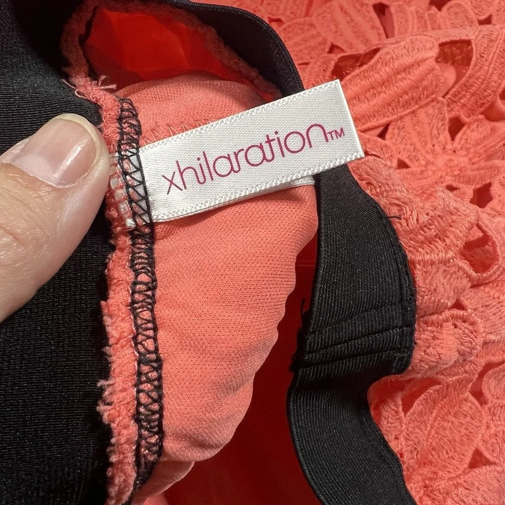 Xhilaration Skirt Size Small Peach/coral Floral Pattern W/ Slip‎ Lining